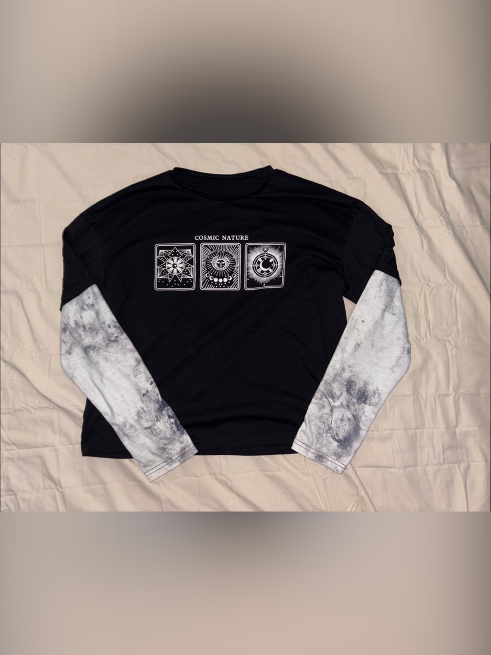 SHEIN Black Long Sleeve Graphic Tee with Marbled Light Gray Sleeves